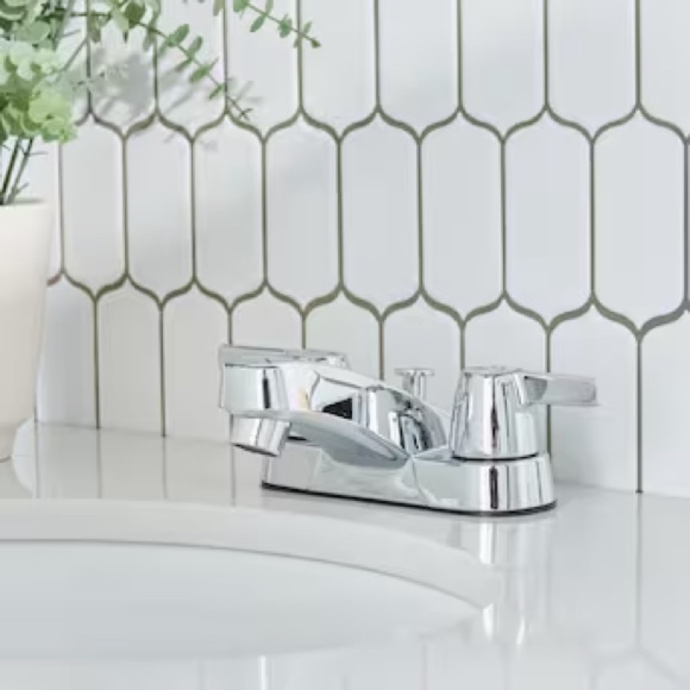 NWT‎ Project Source Chrome 2-handle Bathroom Sink Faucet with Drain